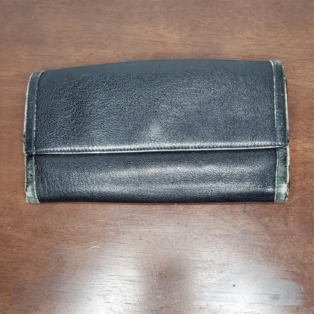 BVLGARI Double Snap Wallet